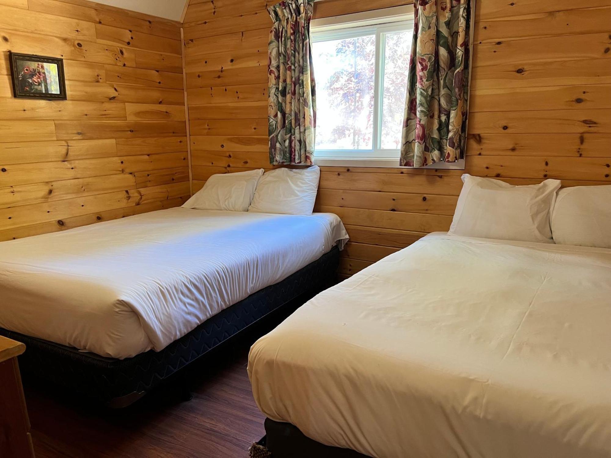 Saga Resort Wasaga Beach Exterior photo