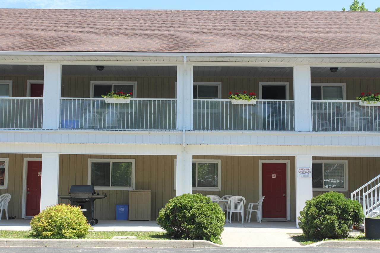 Saga Resort Wasaga Beach Exterior photo